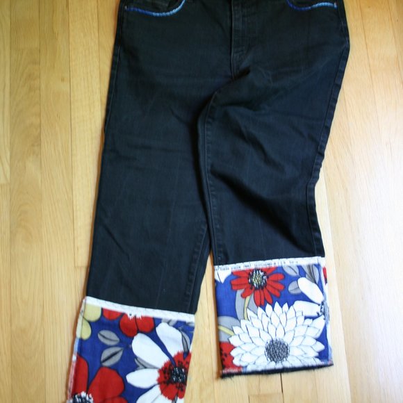 Embellished Black Jeans - Levi's Mid Rise Skinny Size 12M - Picture 3 of 4